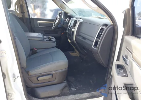 2019 Ram 1500 Classic Slt 4X4 6'4 Box из США, поврежденный, VIN 1C6RR7GT2KS591193